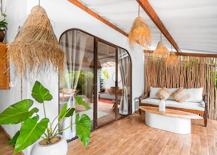 Spacious 3bdrs Walkable To Bingin * Uluwatu (Bali)