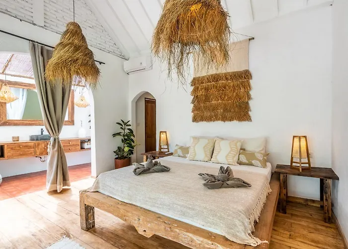 Spacious 3bdrs Walkable To Bingin Villa Uluwatu (Bali)