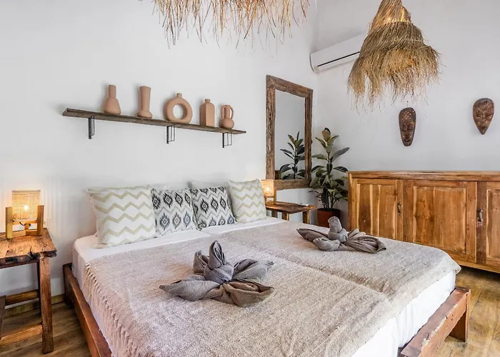 Villa Spacious 3bdrs Walkable To Bingin *